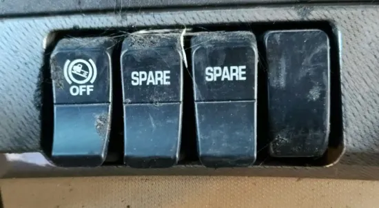 Picture of (Used) 2016 Kenworth T680, MISCELLANEOUS DASH SWITCHES