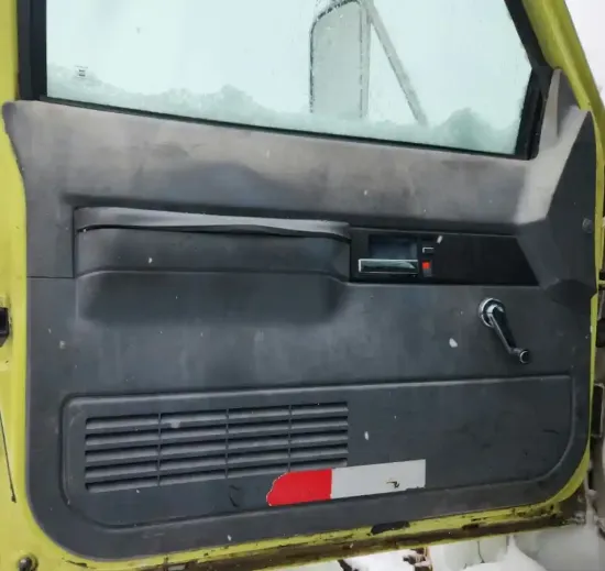 Picture of (Used) 1998 GMC C7500, INTERIOR DOOR PANEL