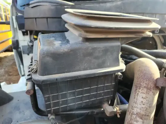 Picture of (Used) 2012 International DuraStart 4300, AIR CLEANER