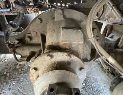Picture of (Used) 2017 Hino 338, COMPLETE REAR DIFFERENTIAL