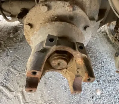 Picture of (Used) 2017 Hino 338, COMPLETE REAR DIFFERENTIAL