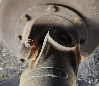 Picture of (Used) 2017 Hino 268, COMPLETE REAR DIFFERENTIAL