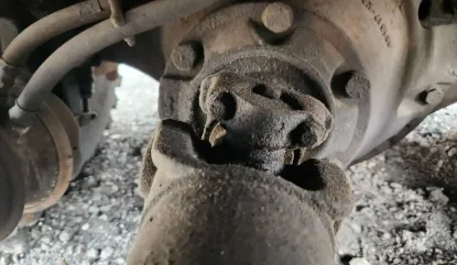 Picture of (Used) 1993 International 4900, COMPLETE REAR DIFFERENTIAL