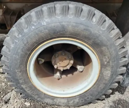 Picture of (Used) 1993 International 4900, COMPLETE REAR DIFFERENTIAL