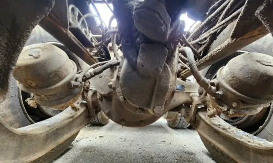 Picture of (Used) 1990 Western Star 4900, COMPLETE FRONT DIFFERENTIAL HOUSING ONLY