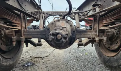 Picture of (Used) 1996 Ford F700, COMPLETE DIFFERENTIAL HOUSING ONLY