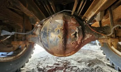 Picture of (Used) 1984 GMC C7000, COMPLETE DIFFERENTIAL HOUSING ONLY