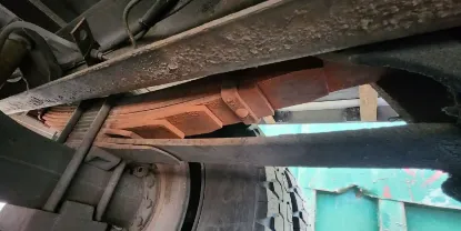 Picture of (Used) 1992 International 4600, REAR LEAF SPRINGS
