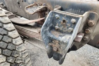 Picture of (Used) 1996 Ford F700, REAR LEAF SPRINGS