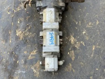 Picture of (Used) 2009 Allianz Madvac, HYDRAULIC PUMP