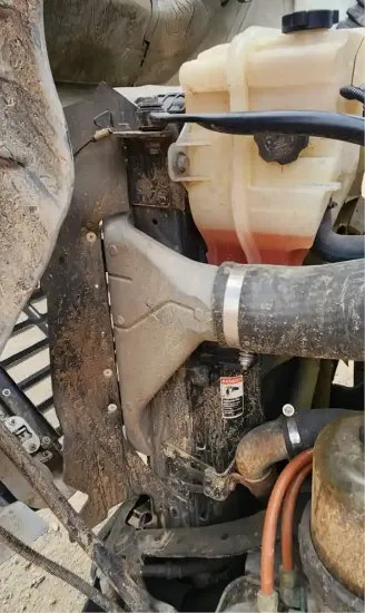 Picture of (Used) 2015 Freightliner Cascadia 125, COOLING ASSEMBLY