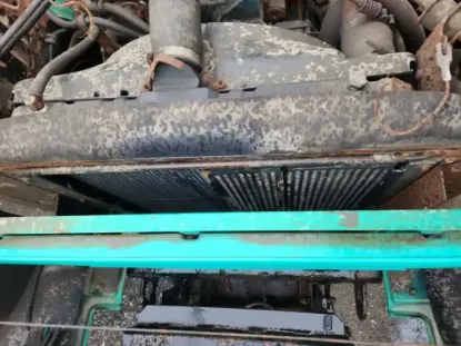 Picture of (Used) 2001 International 4900, COOLING ASSEMBLY