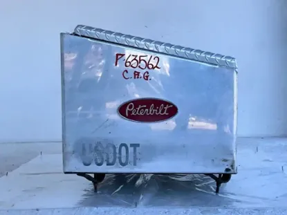 Picture of (Used) 2002 Peterbilt 379, TOOL BOX