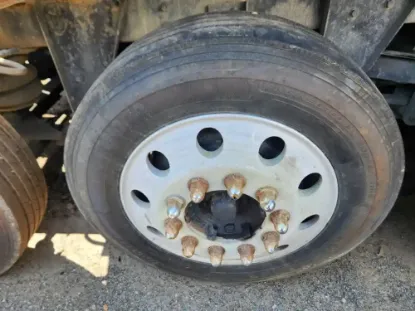 Picture of (Used) 2000 Sterling L9500, TAG AXLE