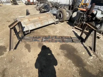 Picture of (Used) 2013 International DuraStar 4300, POWER LIFT GATE