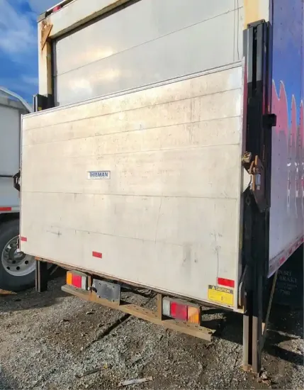 Picture of (Used) 2013 Hino 195, POWER LIFT GATE