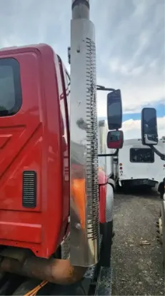 Picture of (Used) 2006 International 7400, MUFFLER SHIELD
