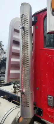 Picture of (Used) 2016 International 9900l, MUFFLER SHIELD
