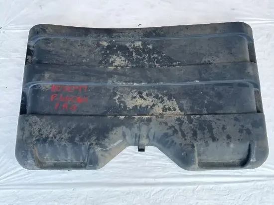 Picture of (Used) 2015 Freightliner Cascadia 125, BATTERY BOX COVER