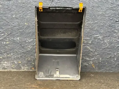Picture of (Used) 2016 Freightliner M2 106, BATTERY BOX COVER