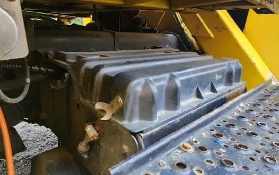 Picture of (Used) 2007 International 4400, BATTERY BOX COVER
