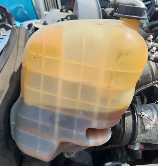 Picture of (Used) 2009 International 4300 LP, COOLANT RESERVOIR/RADIATOR OVERFLOW BOTTLE