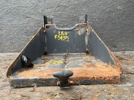 Picture of (Used) 2015 Freightliner M2 106, BATTERY BOX