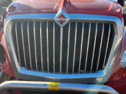 Picture of (Used) 2021 International LT625, GRILLE