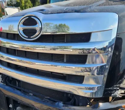 Picture of (Used) 2019 Hino 268, GRILLE