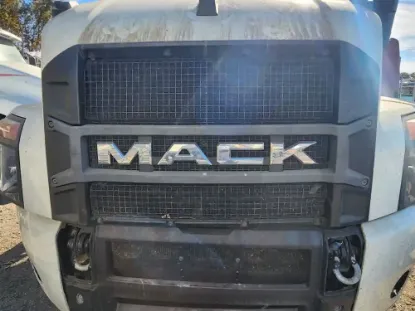 Picture of (Used) 2019 Mack Anthem, GRILLE