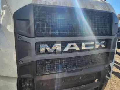 Picture of (Used) 2019 Mack Anthem, GRILLE