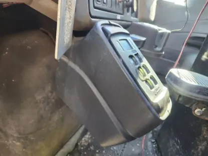 Picture of (Used) 2009 International 7400, AUTOMATIC SHIFTER ASSEMBLY