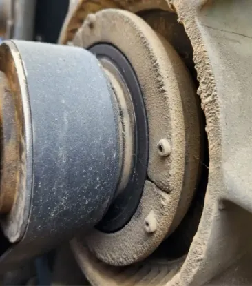 Picture of (Used) 2000 Sterling L9500, FAN CLUTCH