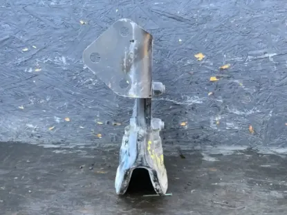Picture of (Used) 2015 Kenworth T800, ENGINE MOUNT
