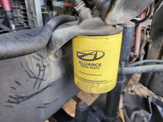 Picture of (Used) 2006 Freightliner Columbia 112, WATER SEPARATOR