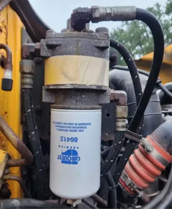 Picture of (Used) 2003 International 2574, WATER SEPARATOR