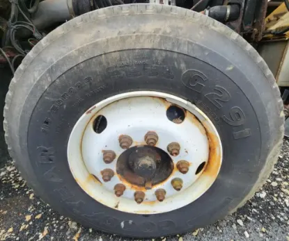 Picture of (Used) 2002 International 2574, FRONT SPINDLE/KNUCKLE