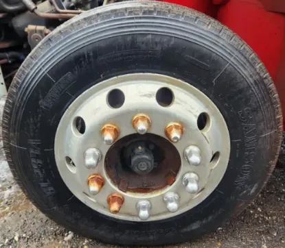 Picture of (Used) 2012 International DuraStar 4300, FRONT SPINDLE/KNUCKLE