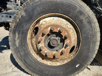 Picture of (Used) 2019 Hino 268, FRONT SPINDLE/KNUCKLE