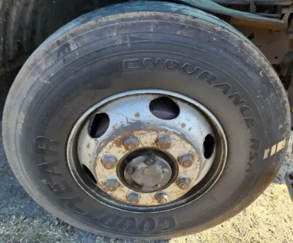 Picture of (Used) 2007 Mitsubishi FM65F, FRONT SPINDLE/KNUCKLE