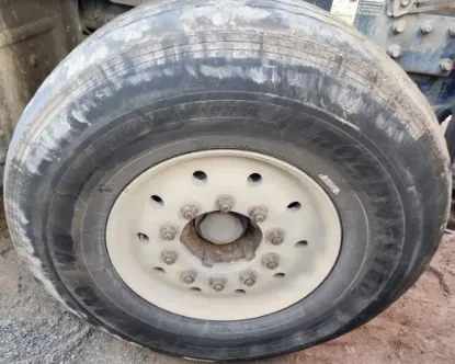Picture of (Used) 2006 Mack CV713 Granite, FRONT SPINDLE/KNUCKLE