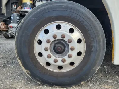 Picture of (Used) 2016 Freightliner Cascadia 125, FRONT SPINDLE/KNUCKLE