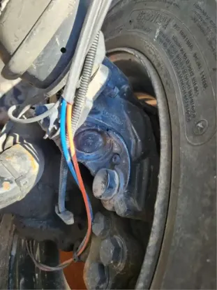 Picture of (Used) 2023 Kenworth T680, BRAKE CALIPER FRONT AXLE BEAM