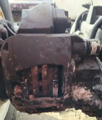 Picture of (Used) 2023 Peterbilt 579, BRAKE CALIPER