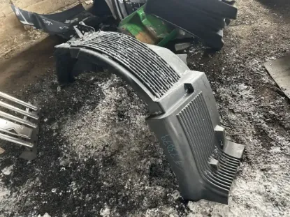 Picture of (Used) 2017 Volvo VNM, INNER FENDER