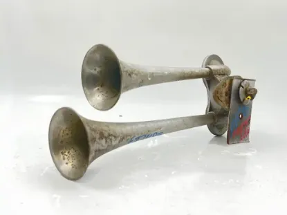 Picture of (Used) 1985 Ford LNT8000, AIR HORN