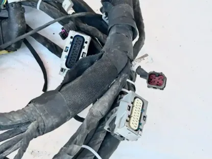 Picture of (Used) 2022 Peterbilt 579, CHASSIS WIRING HARNESS