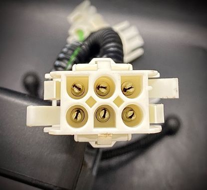 Picture of Used 2015 International PC015, Wiring Harness, hooked up to the door controls, four plugs, six pin, two pin, two pin, three pin,

(CRG Heavy Truck Parts)
*F56147*