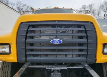 Picture of (Used) 1995 Ford F800, GRILLE