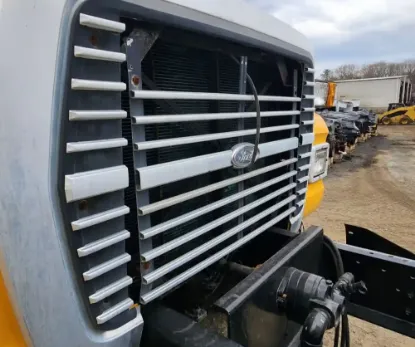 Picture of (Used) 1989 Ford LN8000, GRILLE